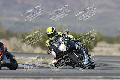 media/Jan-15-2026-Racers Edge (Thu) [[dfebeb70ab]]/2-A Group/Session 5 (Turn 5)/